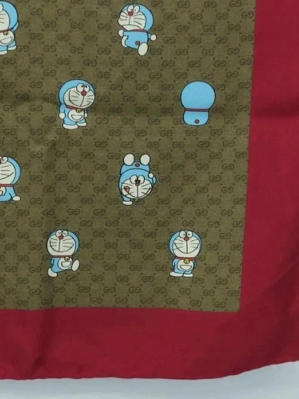GUCCI Micro GG Doraemon Scarf Silk Beige Auth YKZ755M